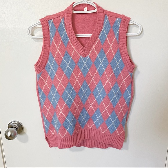 Sweaters - Argyle Pattern V-Neck Knit Sweater Vest Pink/Blue size Medium
